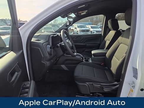 Used 2025 Chevrolet Colorado W/T w/ WT Custom Package image 18