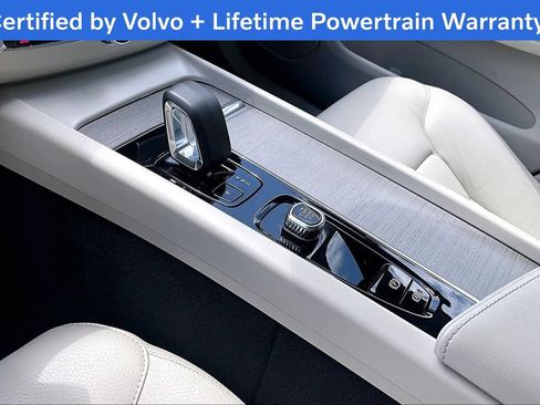 Certified 2023 Volvo XC60 B5 Plus w/ Climate Package AWD/4WD image 20