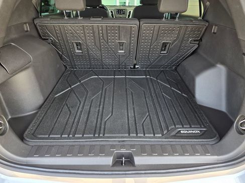 Used 2024 Chevrolet Equinox LS w/ LS Convenience Package FWD image 29