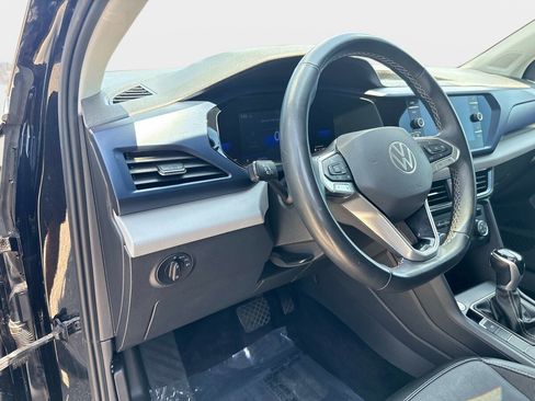 Used 2022 Volkswagen Taos SE AWD/4WD image 18