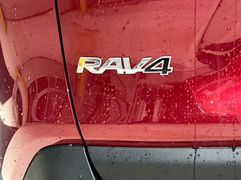 New 2025 Toyota RAV4 LE image 8