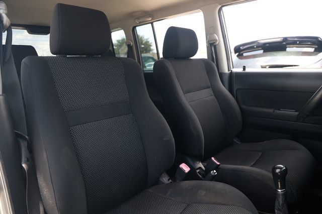 Used 2005 Scion xB FWD image 19