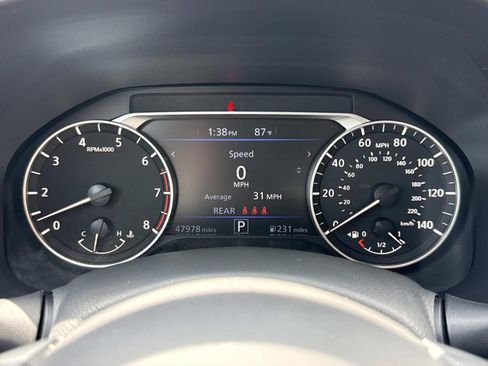 Used 2025 Nissan Altima 2.5 SV FWD image 18