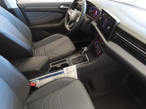 New 2026 Volkswagen Jetta SEL FWD image 26