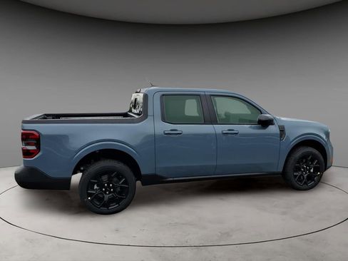New 2026 Ford Maverick Lariat w/ Black Appearance Package image 10