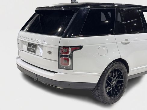 Used 2019 Land Rover Range Rover HSE image 14