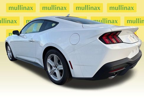 New 2026 Ford Mustang Coupe image 4