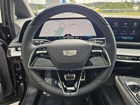 New 2026 Cadillac Optiq Luxury 2 AWD/4WD image 24