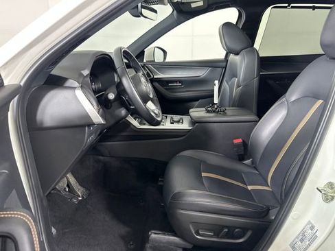 Used 2024 MAZDA CX-90 Plug-In Hybrid w/ Premium Plus image 11