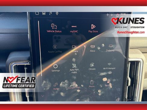 Used 2025 GMC Yukon XL Denali image 31