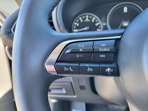 Used 2025 MAZDA MAZDA3 s image 28