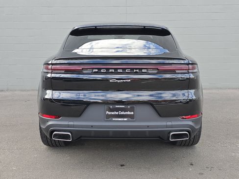 New 2026 Porsche Cayenne Coupe image 8