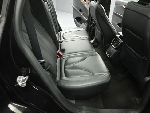 Used 2019 Lincoln Nautilus Reserve image 25