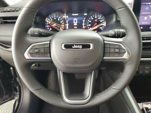 New 2026 Jeep Compass Latitude image 20