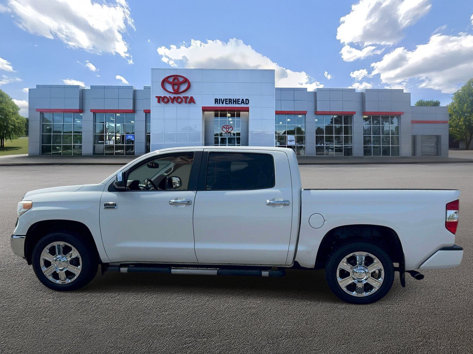 Used 2016 Toyota Tundra 1794 Edition AWD/4WD image 4