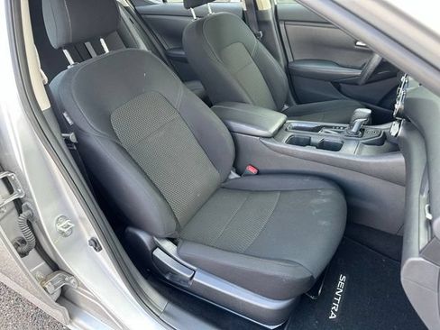 Used 2022 Nissan Sentra S FWD image 11