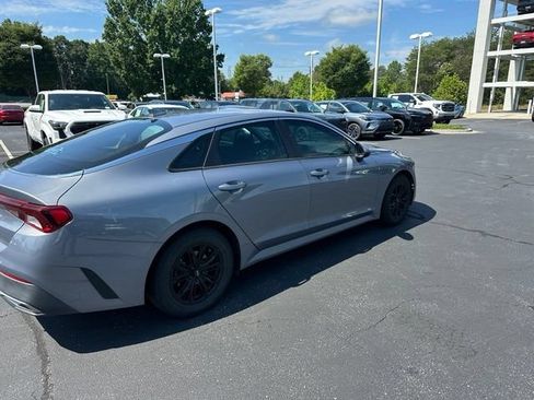 Used 2021 Kia K5 LX FWD image 8