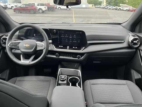 New 2027 Chevrolet Equinox LT AWD/4WD image 50