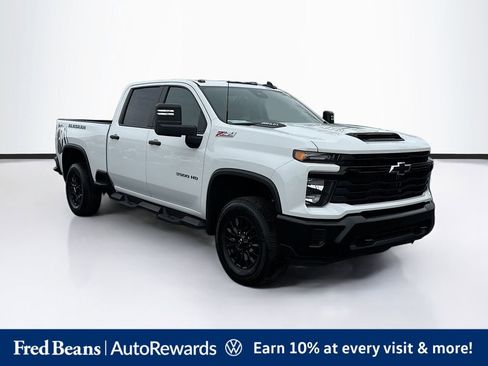 Used 2024 Chevrolet Silverado 3500 W/T AWD/4WD image 1