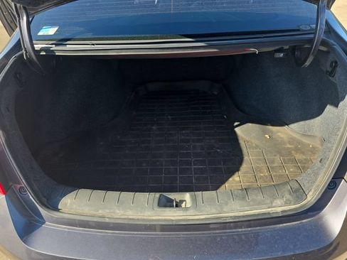 Used 2015 Honda Accord EX-L image 16