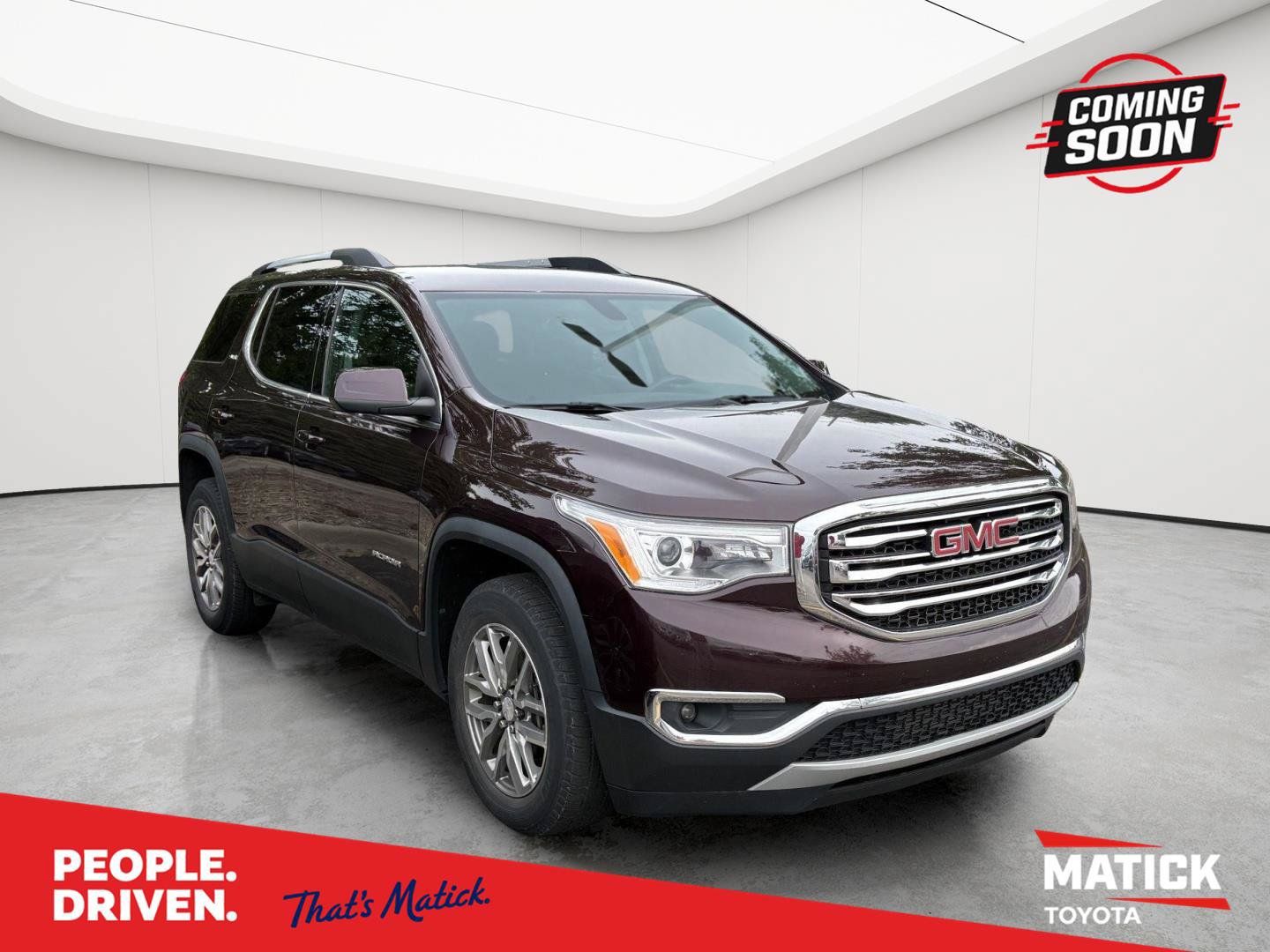 Used 2017 GMC Acadia SLE AWD/4WD image 1