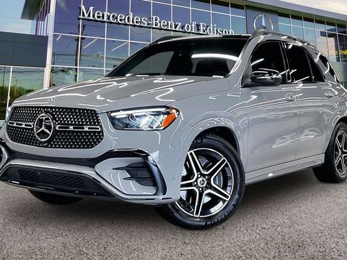 New 2026 Mercedes-Benz GLE 450 GLE 450 image 2