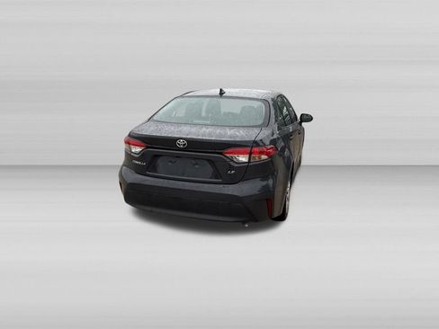 Used 2024 Toyota Corolla LE FWD image 7