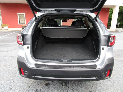Used 2020 Subaru Outback Onyx Edition XT AWD/4WD image 26