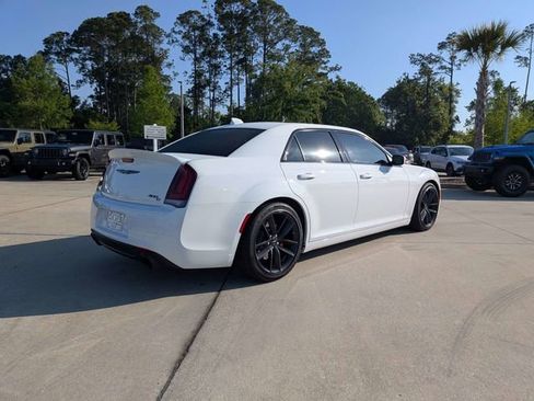 Certified 2023 Chrysler 300 C RWD image 3