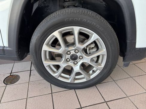 Used 2025 Jeep Compass Limited AWD/4WD image 30