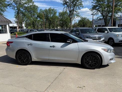 Used 2017 Nissan Maxima 3.5 SV FWD image 3