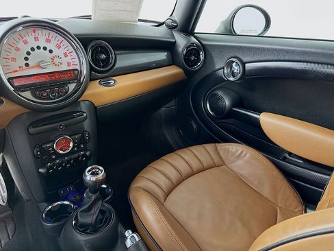 Used 2013 MINI Cooper S image 22