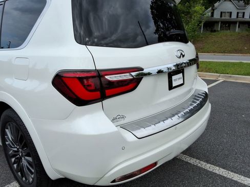 Used 2022 INFINITI QX80 Sensory w/ Cargo Package RWD image 14