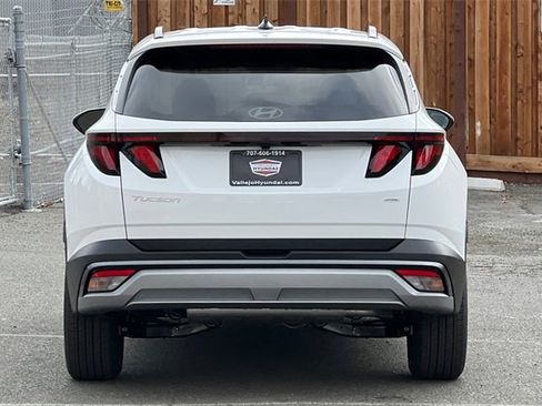New 2026 Hyundai Tucson SEL image 7
