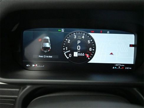 Used 2022 Land Rover Defender 110 SE image 13