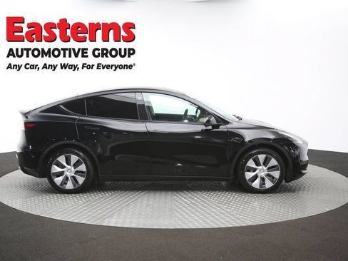 Used 2021 Tesla Model Y Long Range AWD/4WD image 38