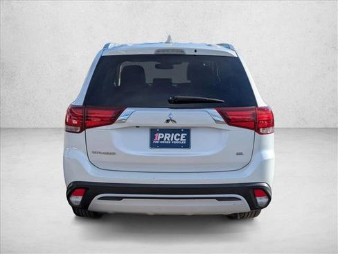 Used 2020 Mitsubishi Outlander SEL image 7