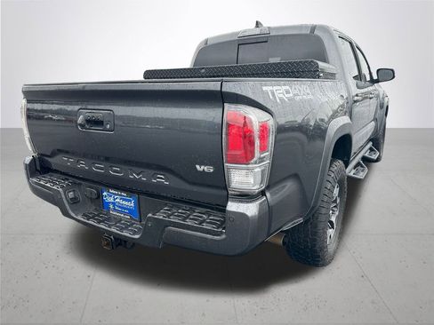 Used 2021 Toyota Tacoma TRD Off-Road w/ Technology Package image 7