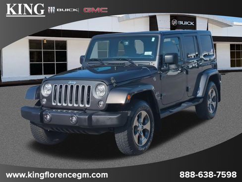 Used 2017 Jeep Wrangler Unlimited Sahara w/ Connectivity Group AWD/4WD image 1
