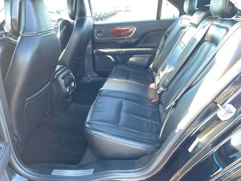 Used 2020 Lincoln Continental Reserve image 23