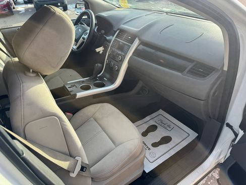 Used 2012 Ford Edge Limited image 11