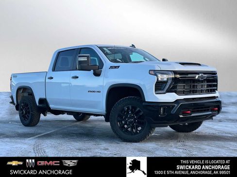 New 2026 Chevrolet Silverado 2500 LT w/ Trail Boss Package AWD/4WD image 1