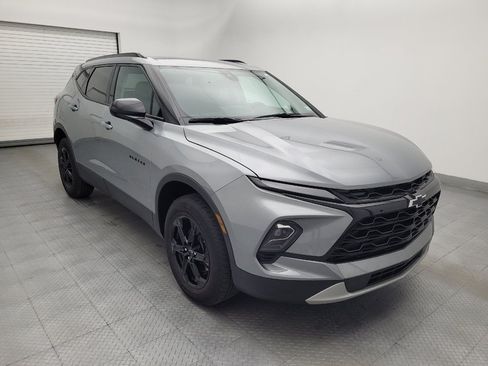 Used 2024 Chevrolet Blazer LT w/ Convenience Package FWD image 13