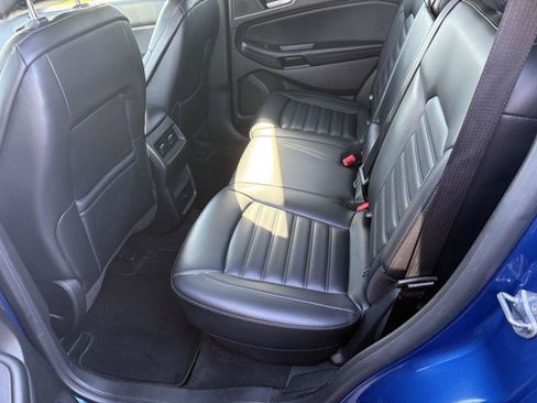 Used 2024 Ford Edge SEL AWD/4WD image 14