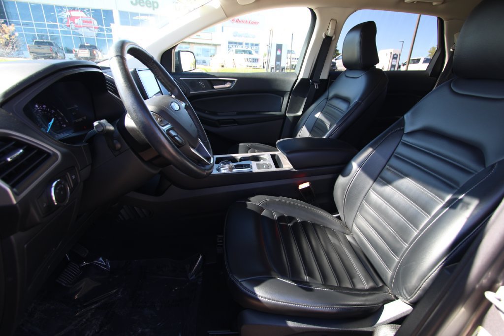 Used 2024 Ford Edge SEL AWD/4WD image 6