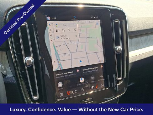 Certified 2024 Volvo XC40 B5 Core AWD/4WD image 18