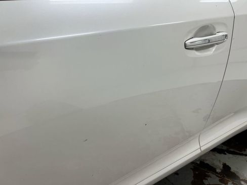 Used 2010 Toyota Venza FWD image 31