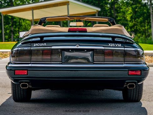 Used 1994 Jaguar XJS V12 Convertible image 7