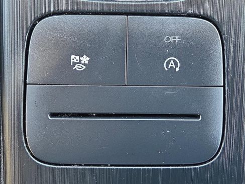 Used 2024 Ford Escape Active w/ Cold Weather Package image 17