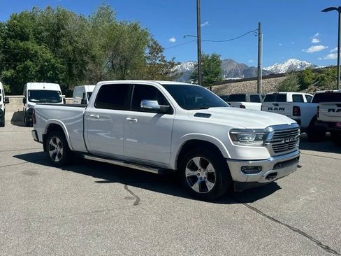 Used 2019 RAM 1500 Laramie AWD/4WD image 11